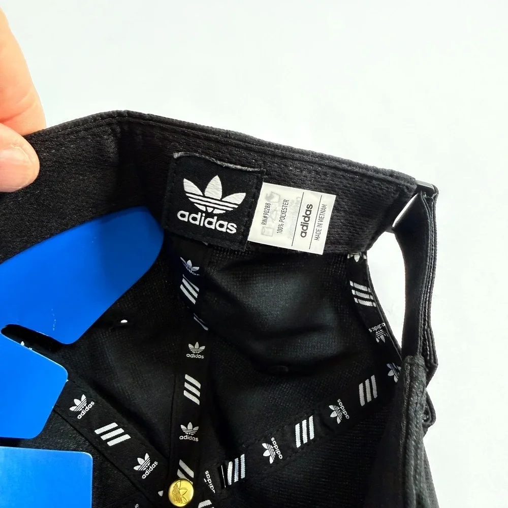 adidas Originals Relaxed Modern Trefoil Hat Black Strapback Cap NWT BH4547